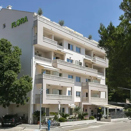 Flora Aparthotel Tucepi