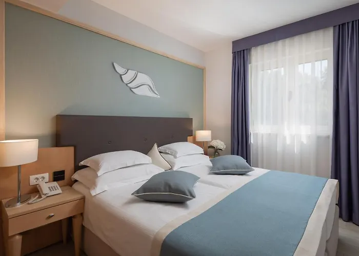 Aparthotel Flora