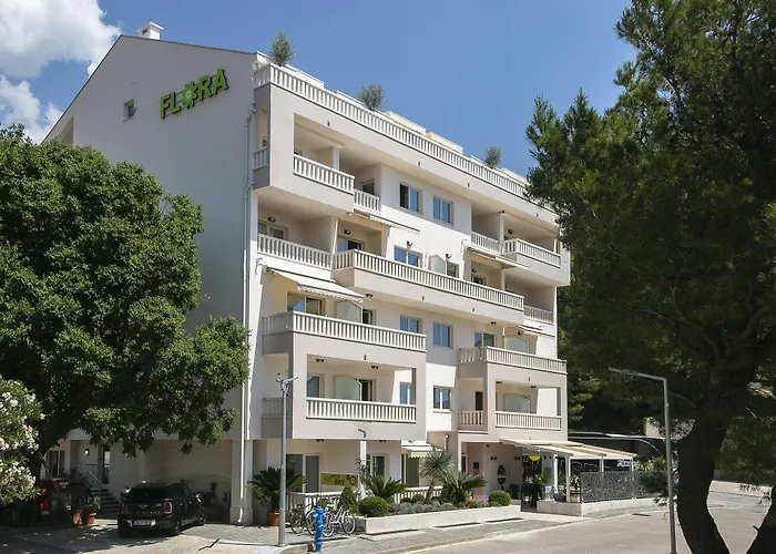 Flora Apartmanhotel Tučepi